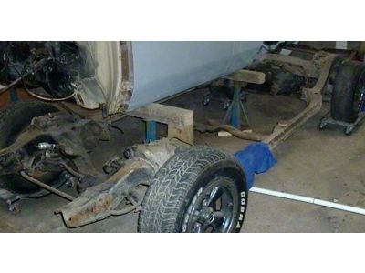 1967 Cutlass / 442 28 Piece Body Cushion Kit, Metro Moulded