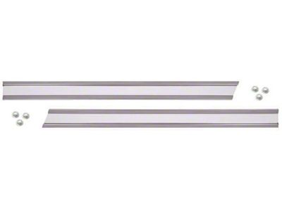 1983-1984 Chevy Truck Center Grille Moldings
