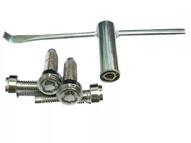 Wheel Center Cap Lock Set, 1988-1989