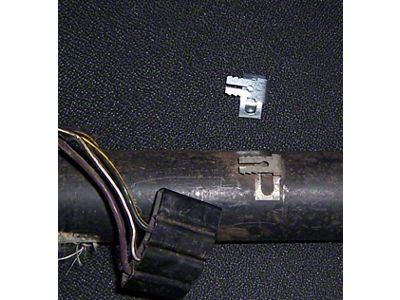 1964-1966 Corvette Clip For Direction Plug To Column