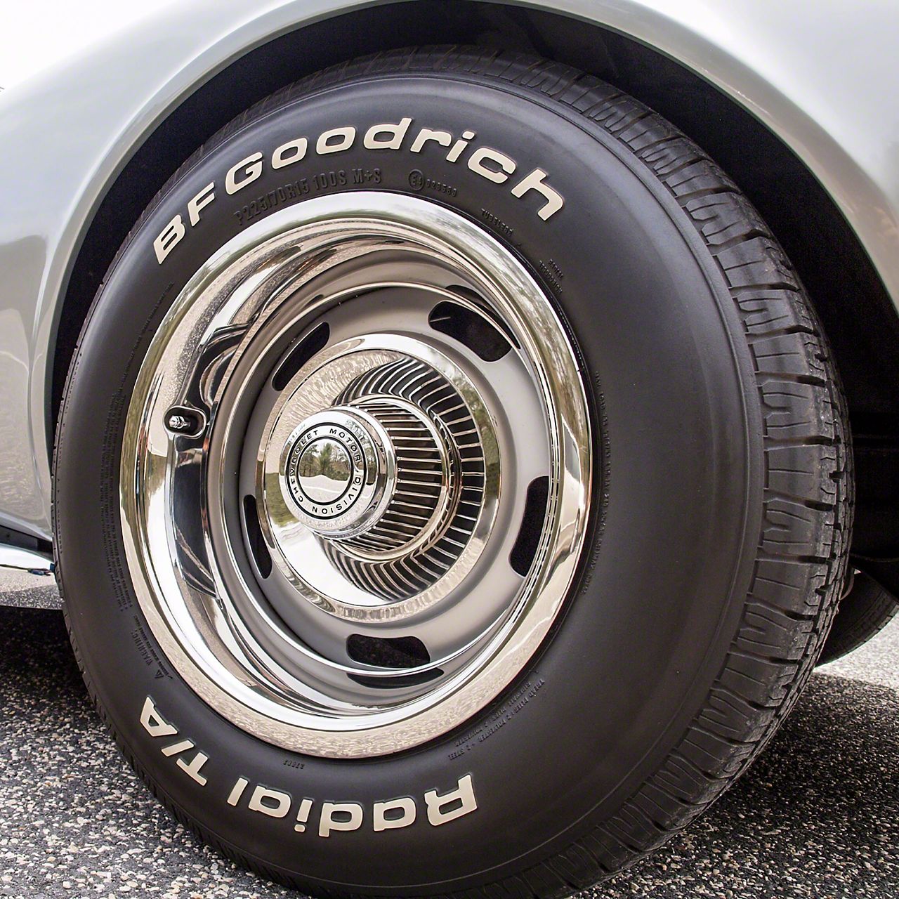 4x98 Custom Rims Rally Ecklers Rallye 4-Wheel Kit with Reproduction Hubcaps and Stainless ...